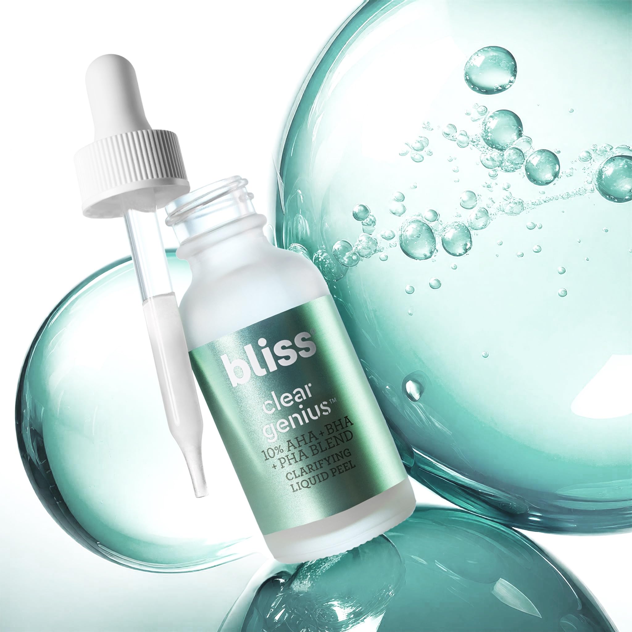Bliss Clear Genius Peel : résultats spa à domicile pour peau plus nette.