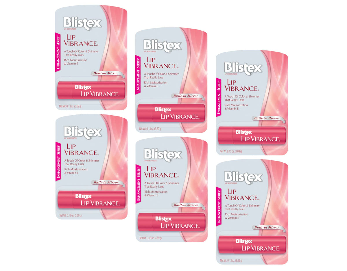 Blistex : teinte rosée sur les lèvres, hydratation durable.