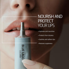Blue Lagoon Lip Balm texture crémeuse, application douce et confort immédiat.