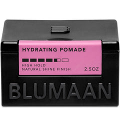 BluMaan Hydrating Pomade application – coiffage précis et facile.
