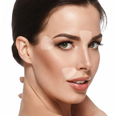 Patch BLUMBODY visage triangle anti-rides, discret et confortable pour un port nocturne.