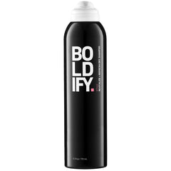 Boldify Dry Shampoo Spray montre une bouteille invisible pour un look frais entre les lavages.