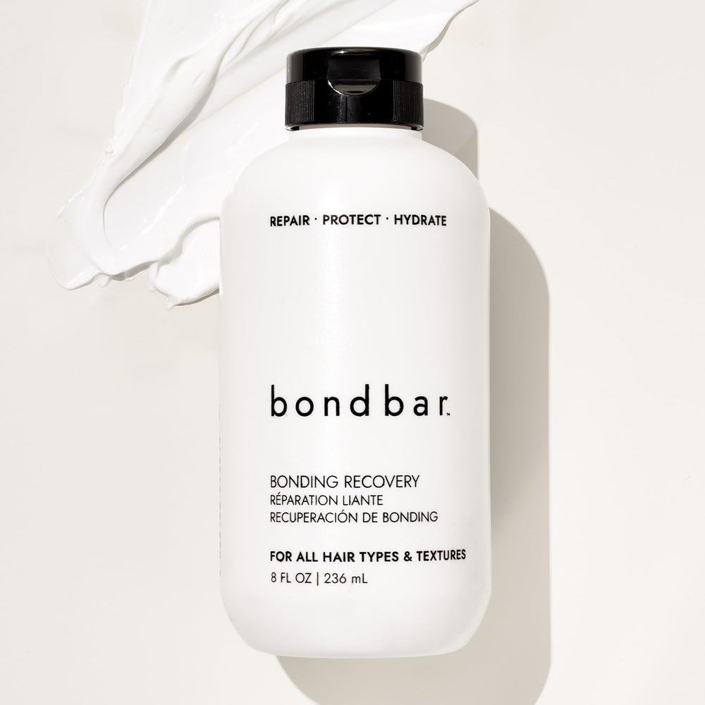 Bondbar Traitement Cheveux Endommagés, massage des longueurs pour une répartition facile.