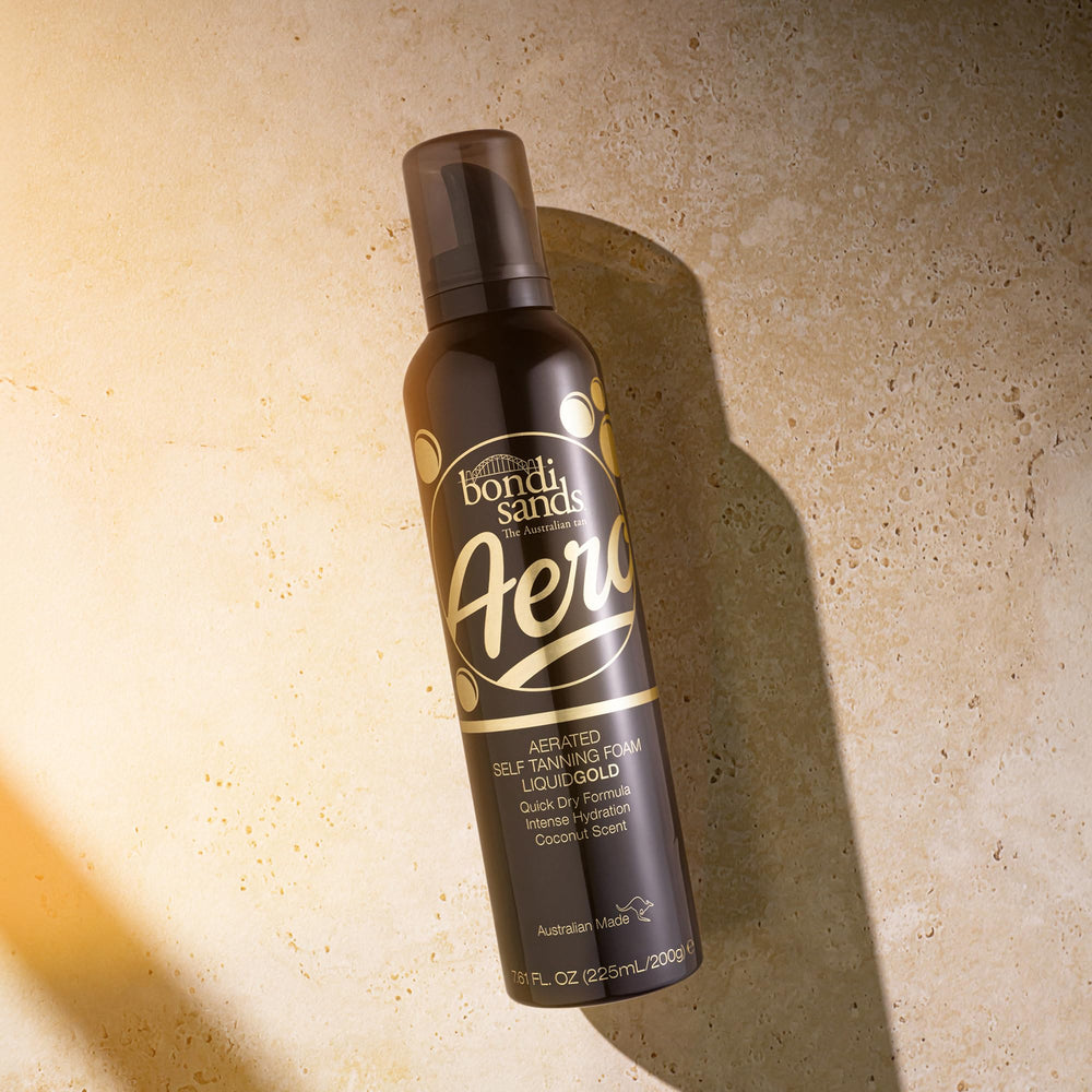 Bondi Sands Aero Liquid Gold, texture légère qui sèche rapidement.