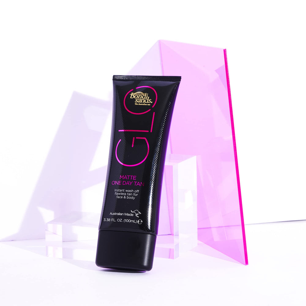 Bondi Sands GLO Matte – fini mat haute couvrance pour un bronzage durable.