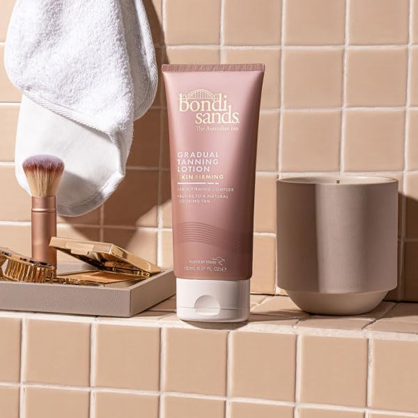 Bondi Sands Lotion bronzante: teinte naturelle qui évolue avec l'usage.