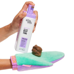 Bondi Sands Technocolor Magenta – gant d’application pour une application précise du produit.