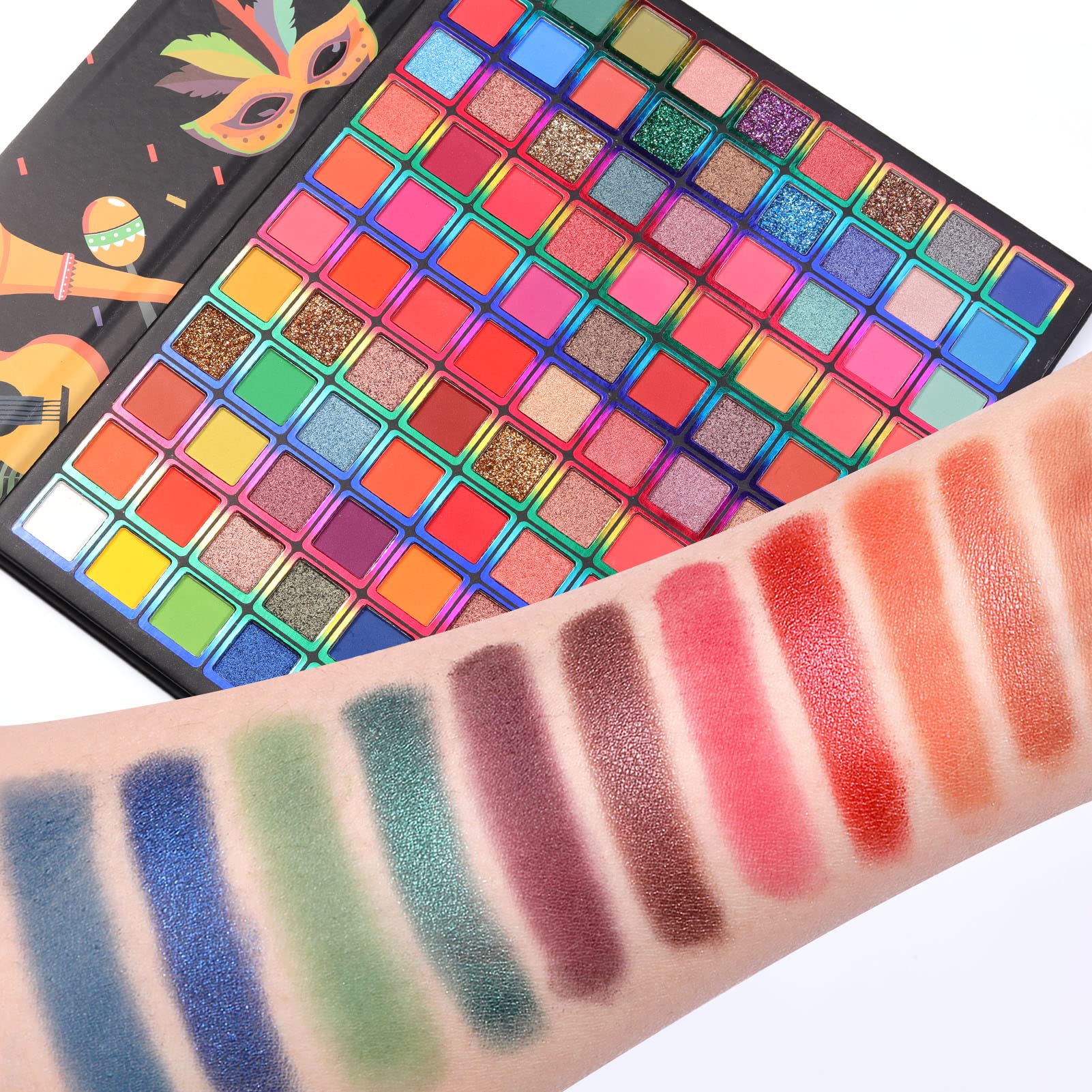 Fards BONNIE CHOICE paillettes métalliques apportant un éclat lumineux.