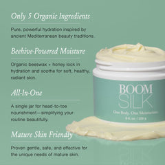 Texture onctueuse Boomsilk prête à l’application sur peau mature.