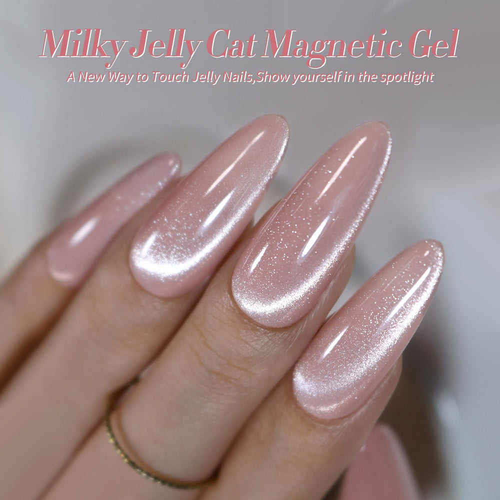 Vernis gel magnétique Born Pretty chat argenté pour un fini métallique.