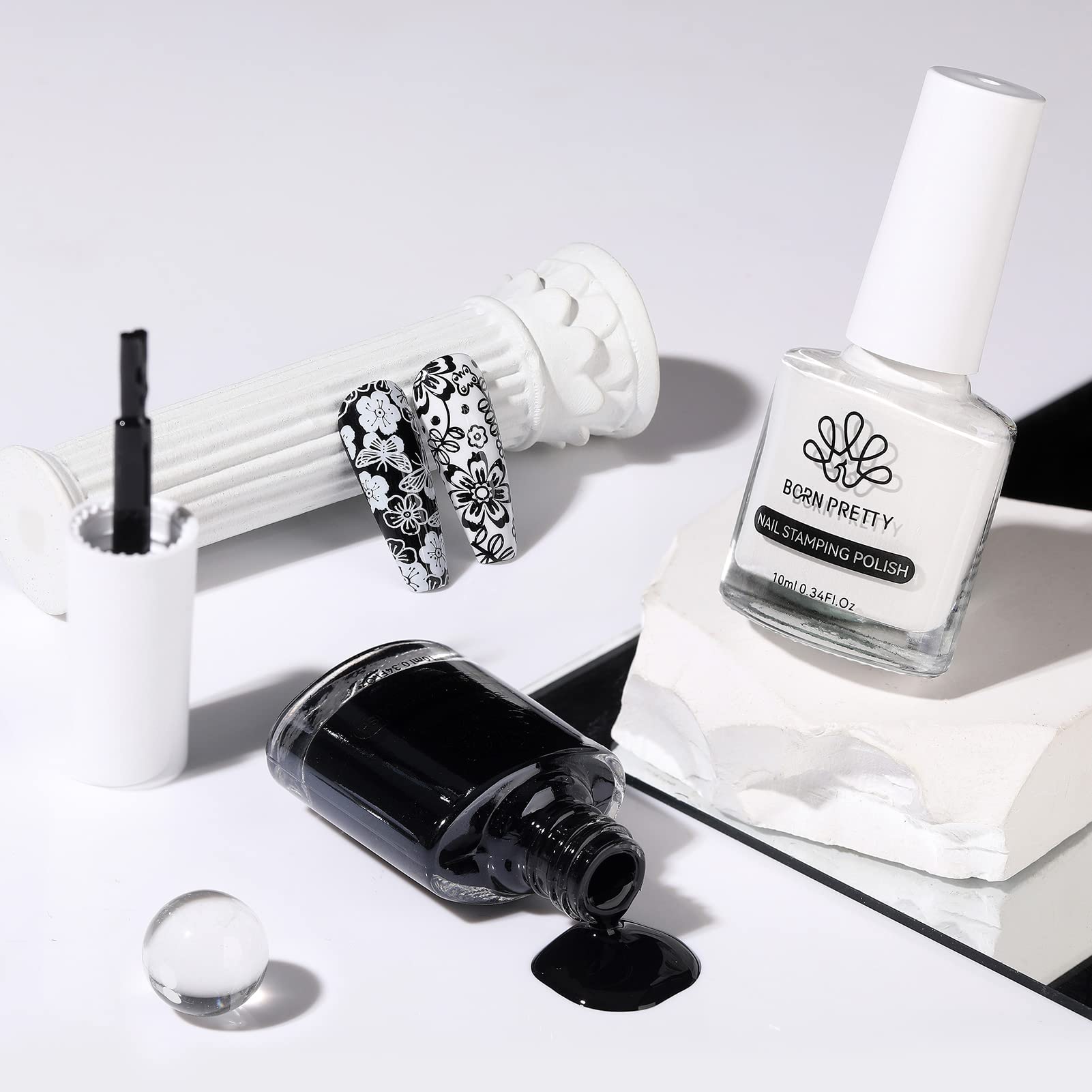 Vernis stamping opaque Born Pretty pour motifs bien définis.
