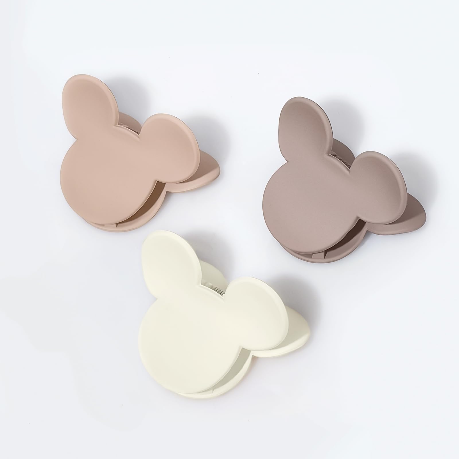 BOUNIQ pince souris bleu foncé – gros plan sur la couleur et le fini mat