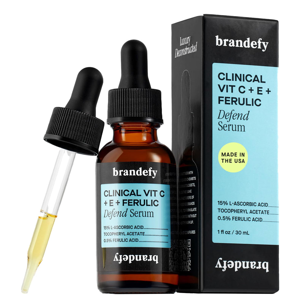 Sérum Brandefy vitamine C 15% dans la bouteille, pour un éclat visuel du visage.