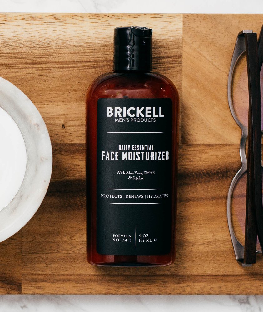 Brickell Hommes Ingrédients Aloe et Jojoba – soin nourrissant sans gras.