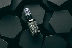 Brickell ingrédients – sel marin, vitamine E et protéines hydrolysées pour nourrir les cheveux.