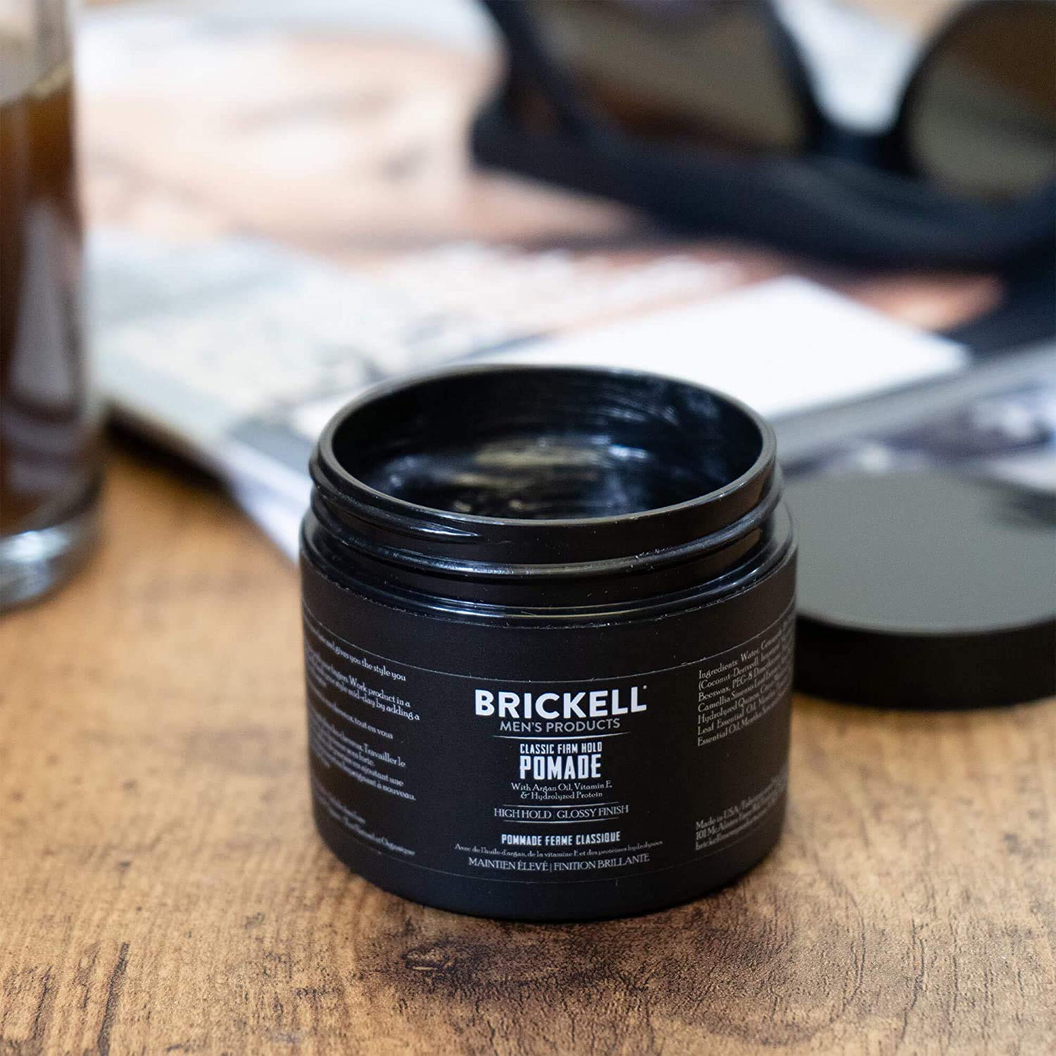 Brickell Pomade Homme Quinoa Hydrolysé Soutien Tenue Toute la Journée.