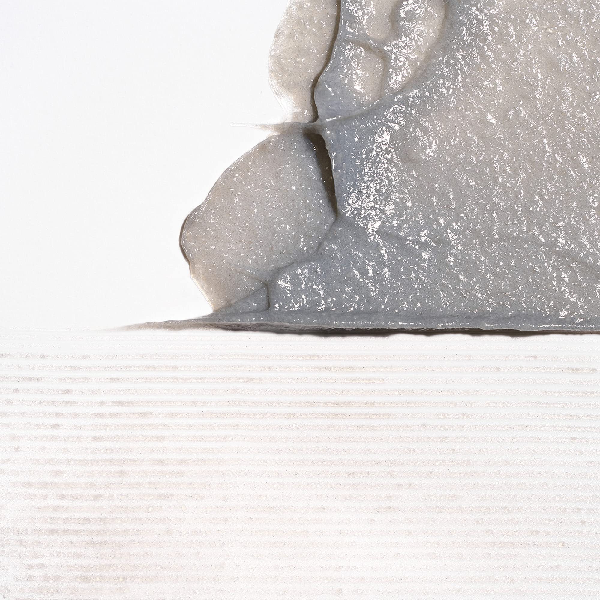 Texture exfoliante Briogeo au charbon et coco prête à l’emploi