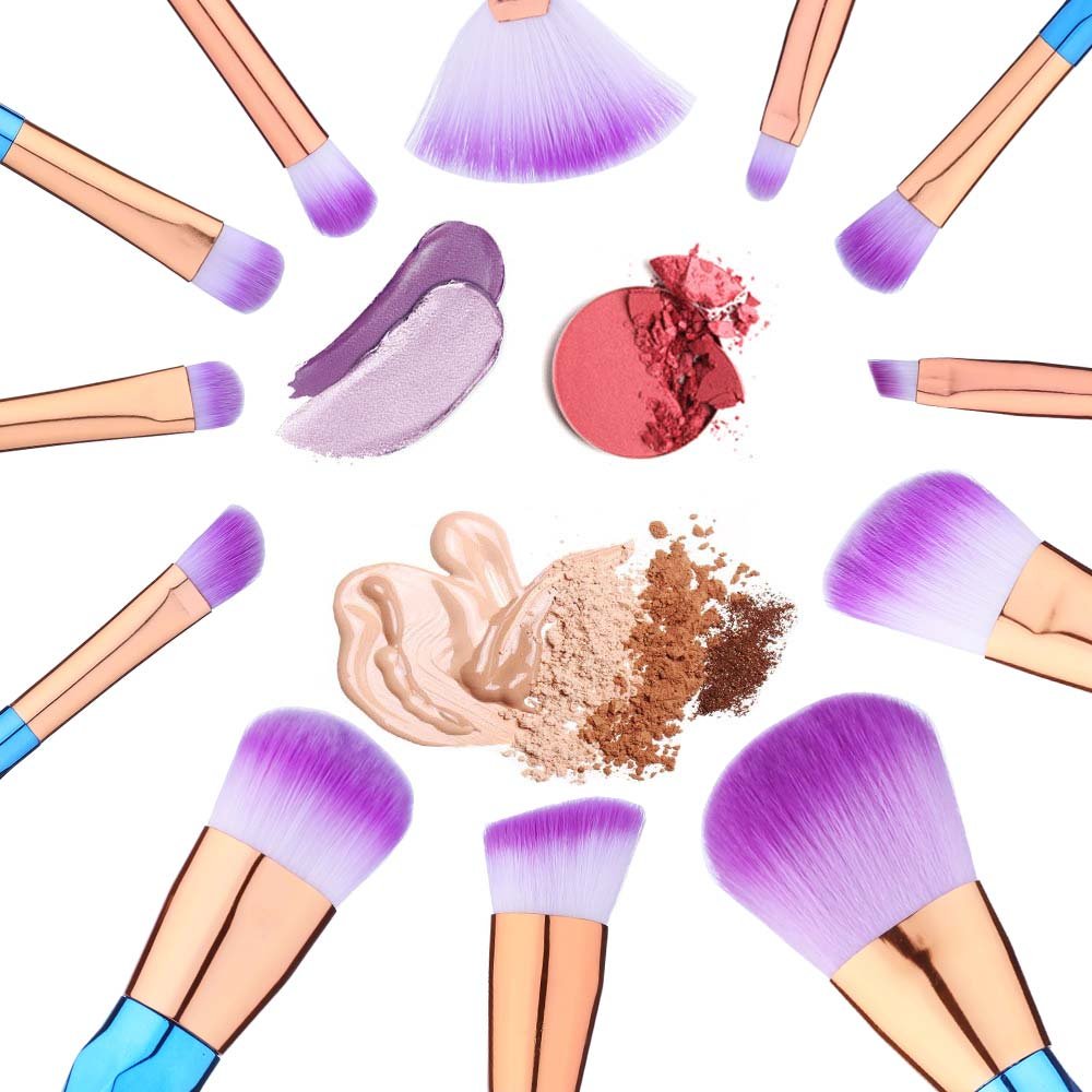 Pinceaux BTYMS ensemble pour routine maquillage complète et pratique.