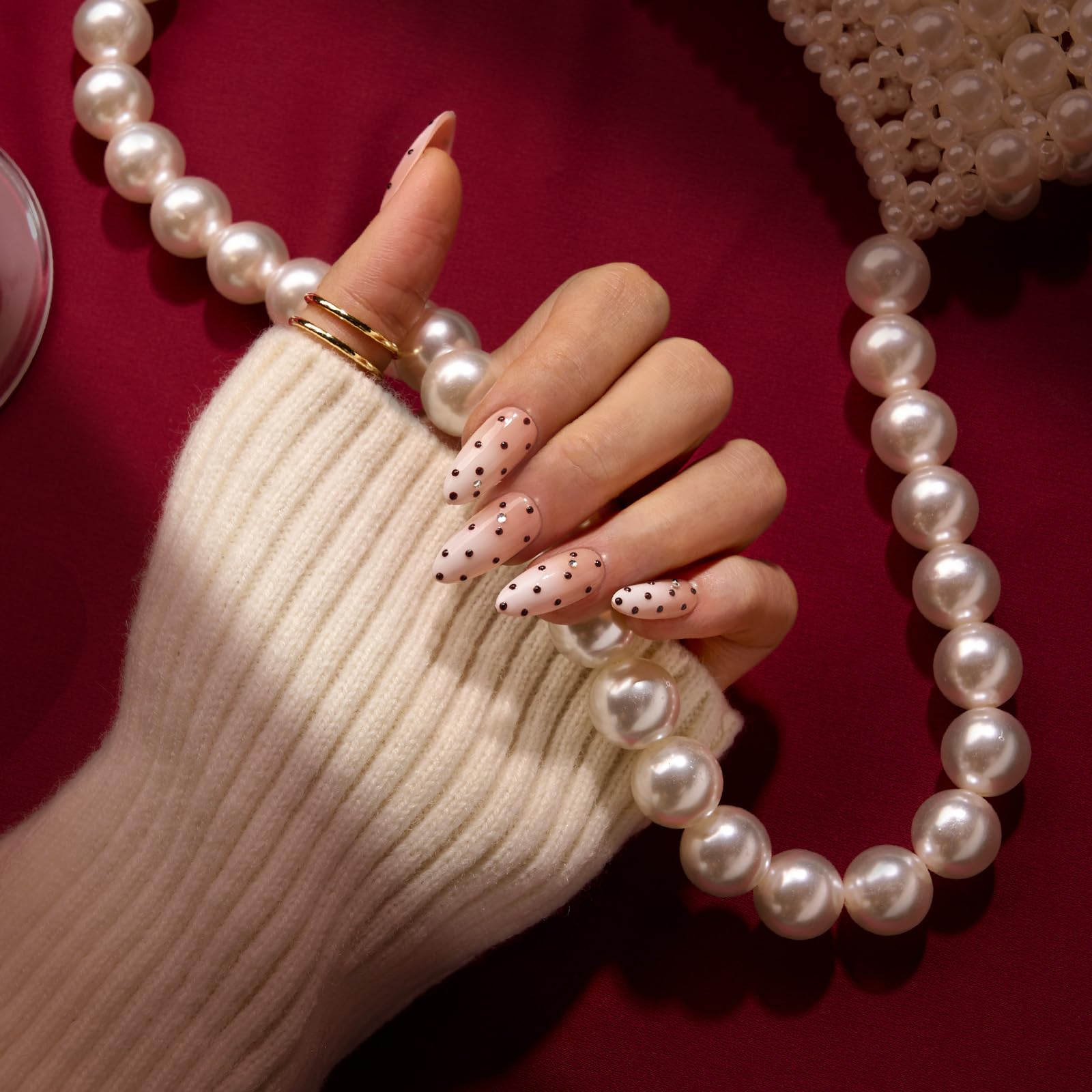 BTArtbox Gala Polka Ombre nails enable quick removal with warm water