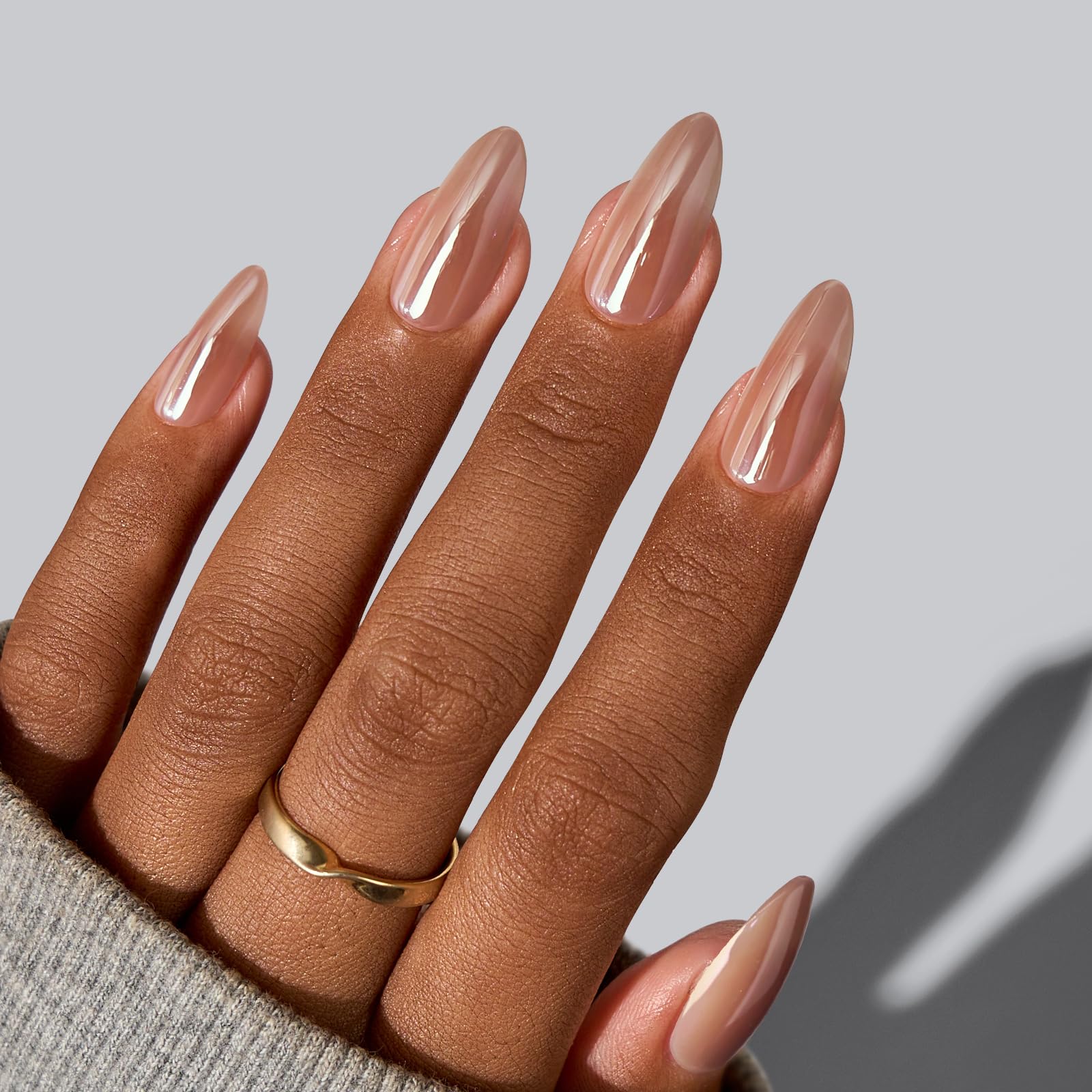 BTArtbox colle ongles amande chrome : fixation fiable pour une tenue durable