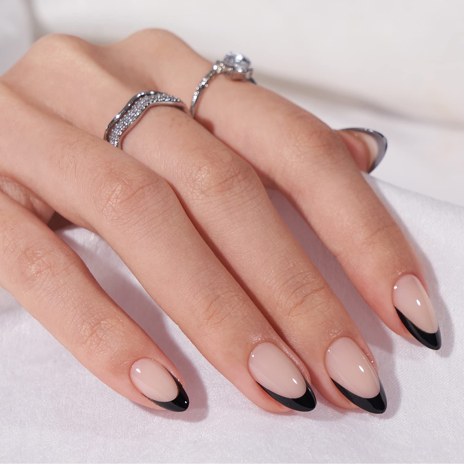 BTArtbox kit 32 faux ongles prêt à l'emploi