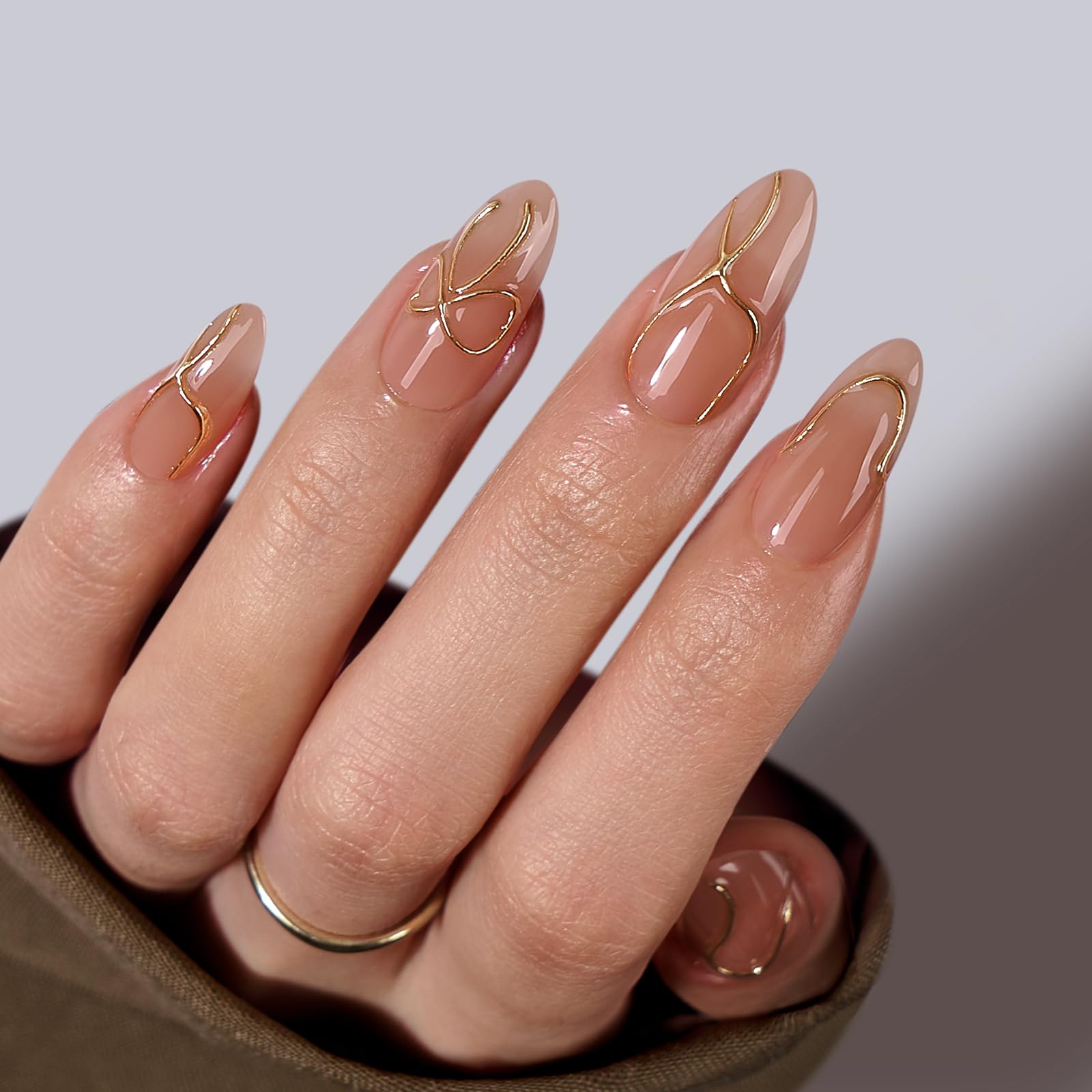 BTArtbox Ongles Almond avec lignes or 3D pour glamour durable