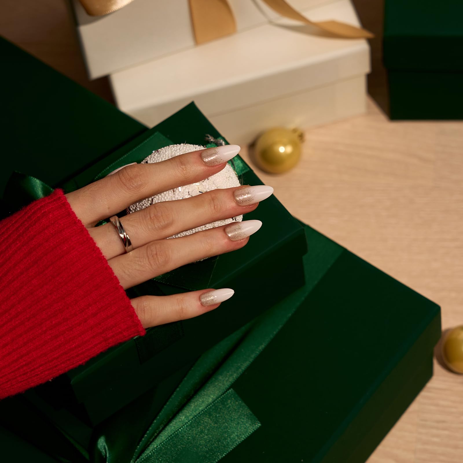 BTArtbox Ongles Amande Champagne Frost – brillance chic et naturelle
