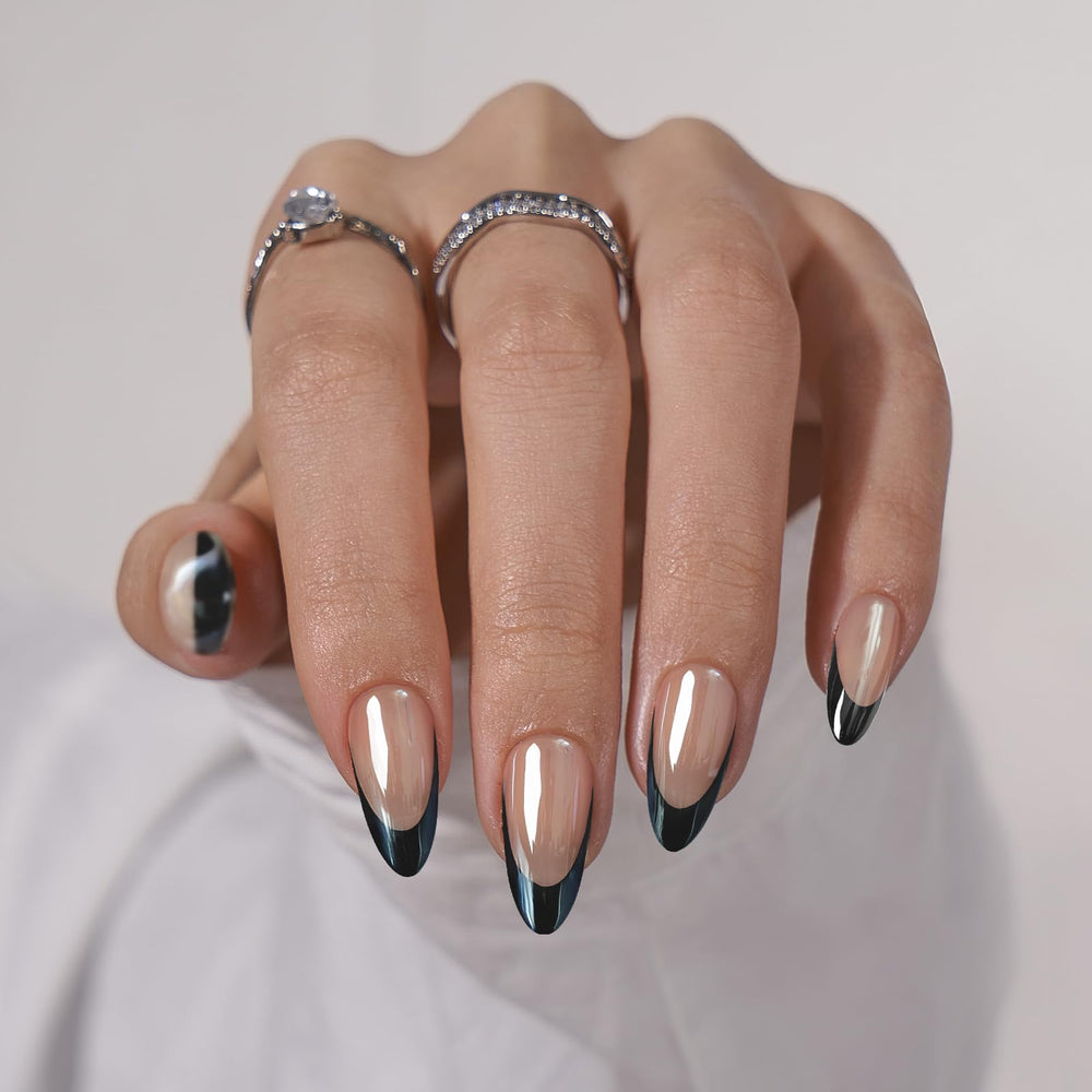 BTArtbox ongles-amande-franc-noir-chrome, look élégant et naturel
