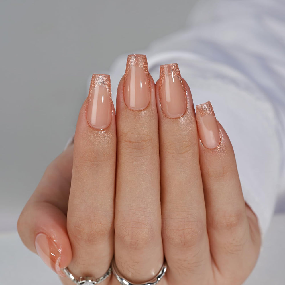 BTArtbox ongles coffin effet cat-eye or, look sophistiqué et accrocheur.