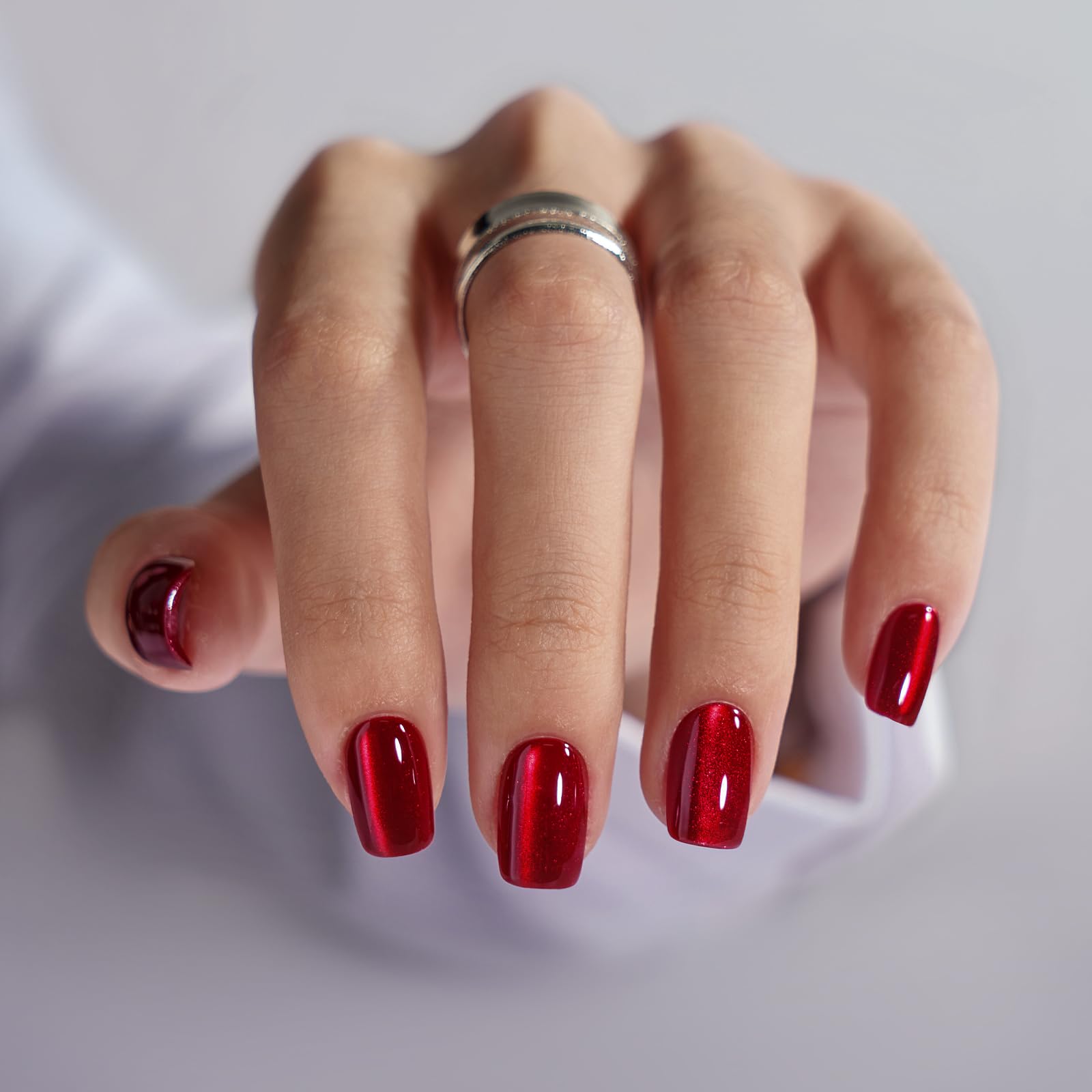 Ongles BTArtbox Press On rouge Cat Eye Carré, coffret cadeau pratique.
