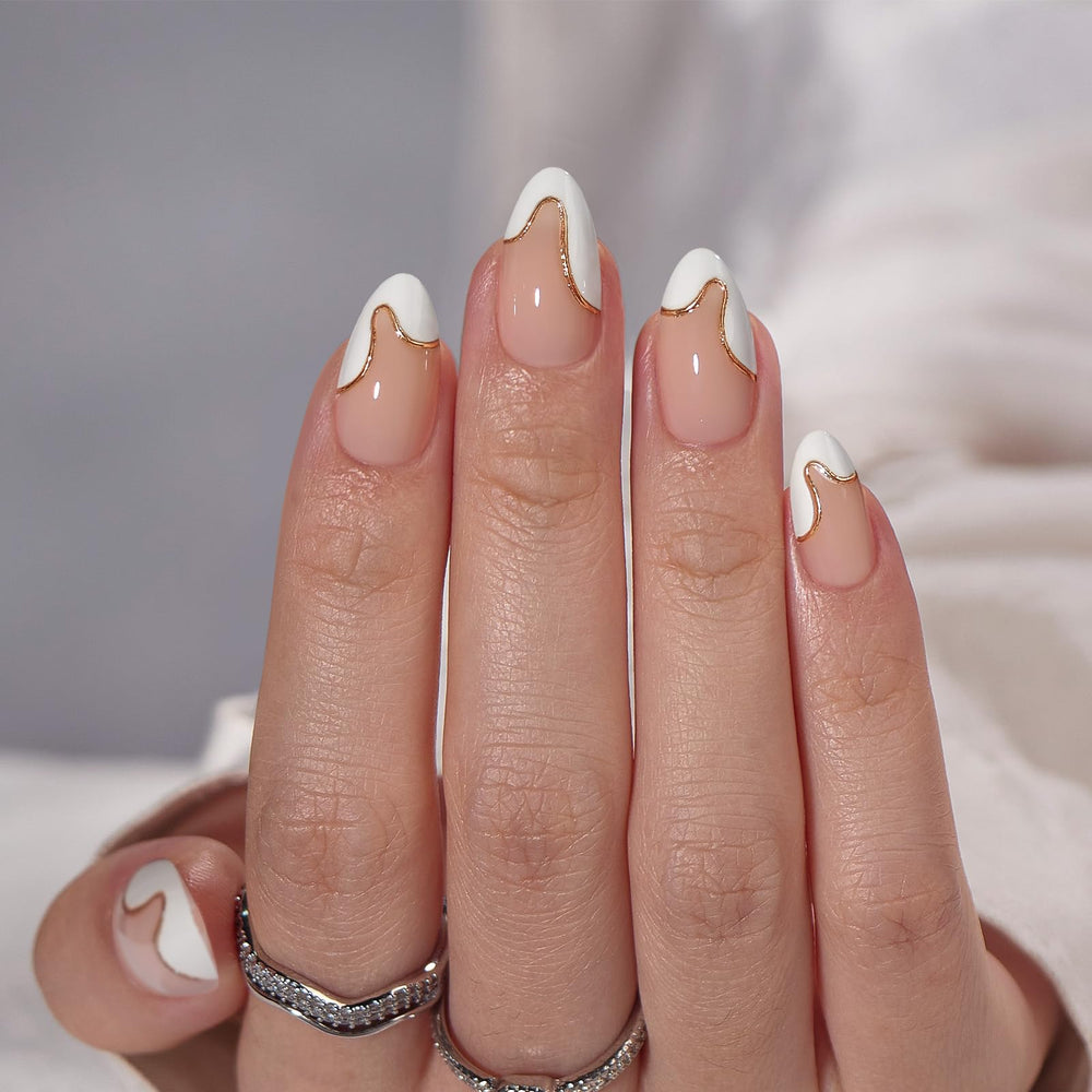 Ongles BTArtbox presse amande, naturel et flexible pour un port quotidien sans douleur.