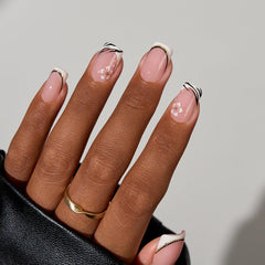 BTArtboxnails XCOATTIPS: étui compact pour ranger et transporter les ongles.