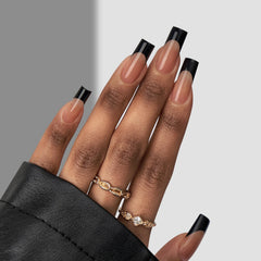 BTArtboxnails XCOATTIPS: Gel doux offre confort et aspect naturel sans irritation.