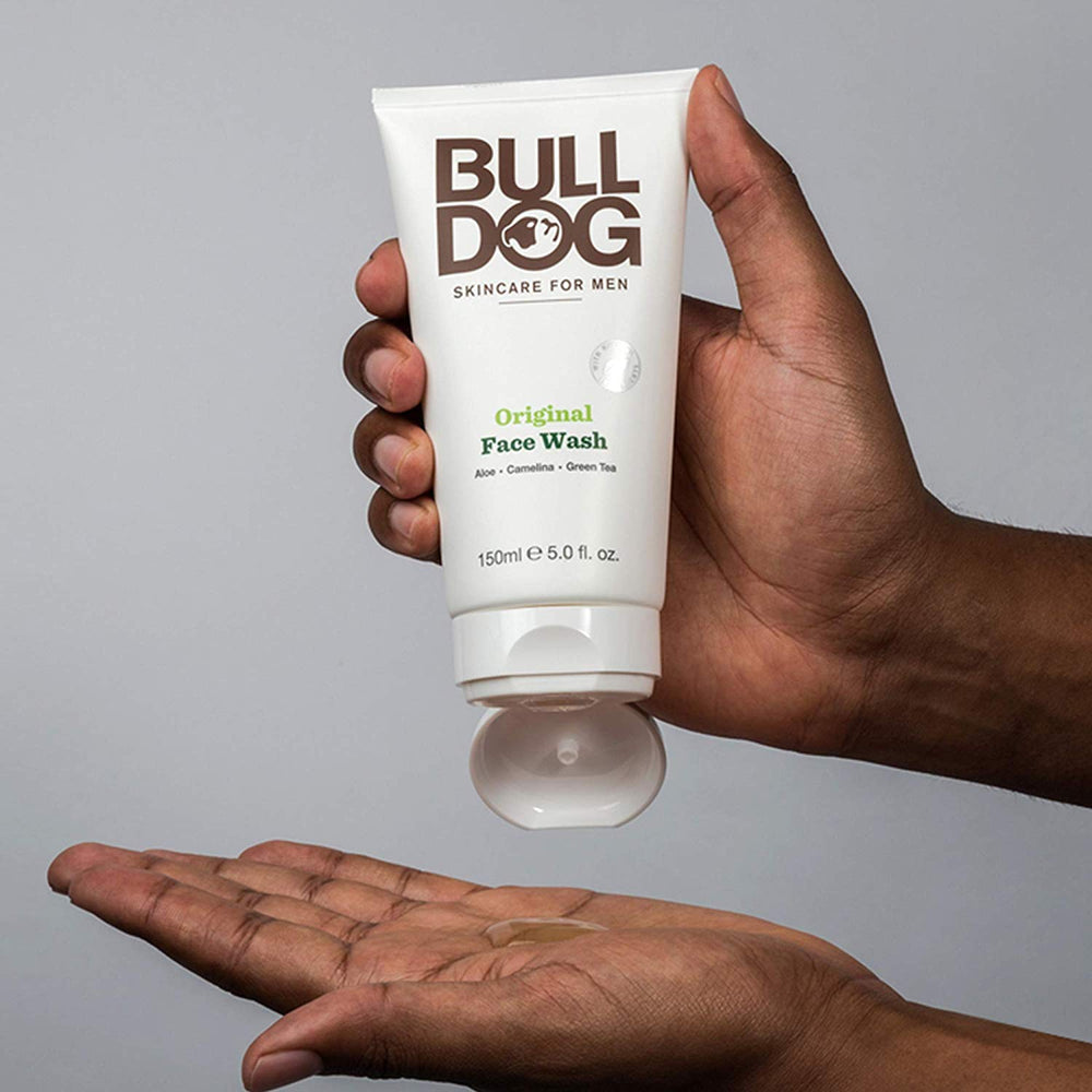 Bulldog Gel Nettoyant Visage Original — huile de cameline pour équilibre cutané.