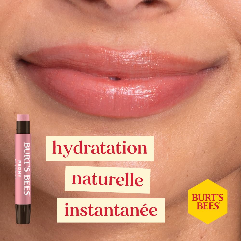 Application légère Burt's Bees sur lèvres, parfait pour le quotidien.
