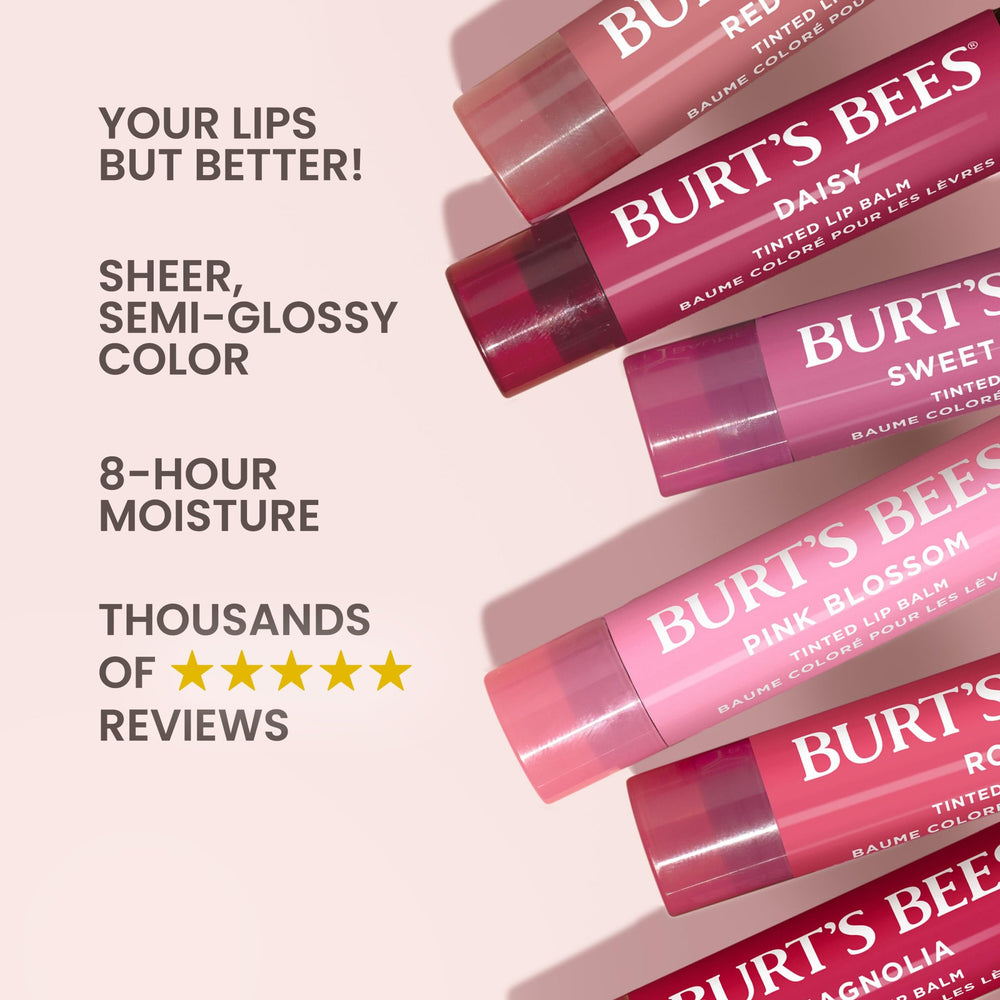 Application sans miroir du baume teinté Dahlia Burt's Bees pour look naturel.