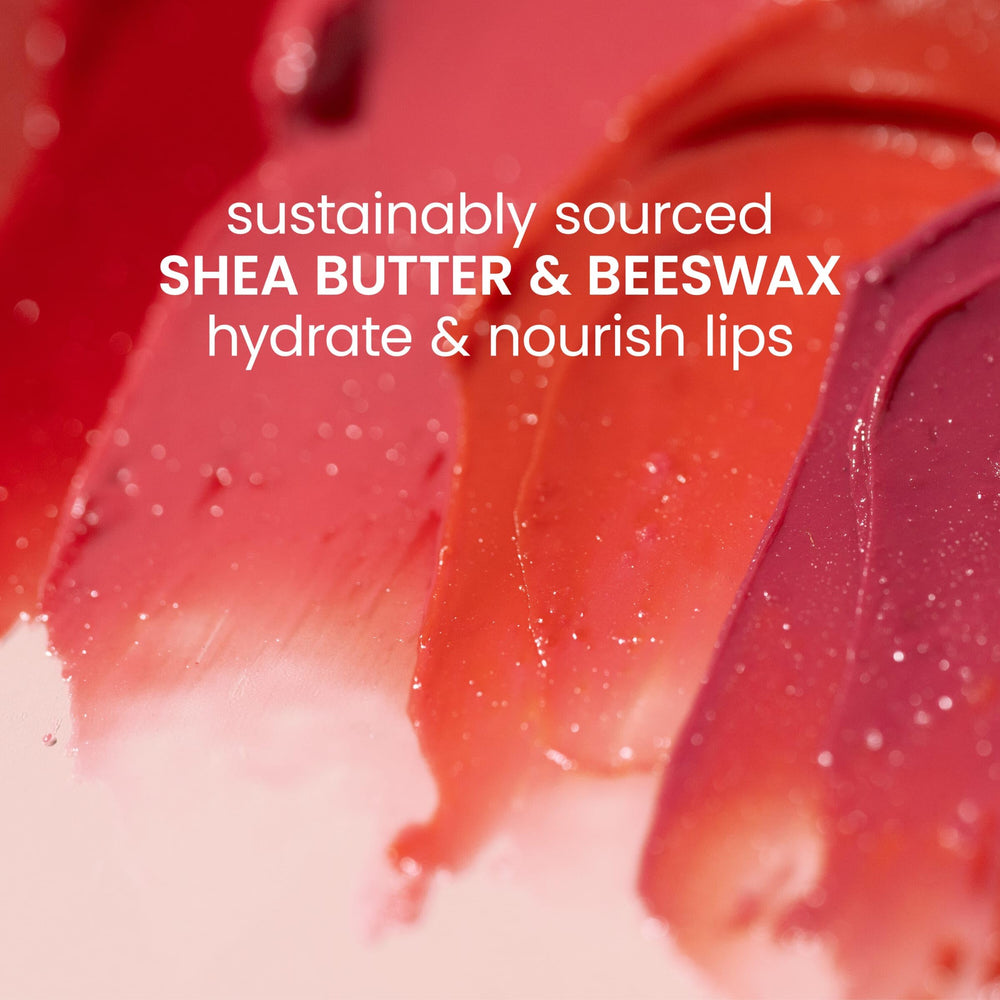 Huile de coco et huile de tournesol apportent hydratation avec Burt's Bees.