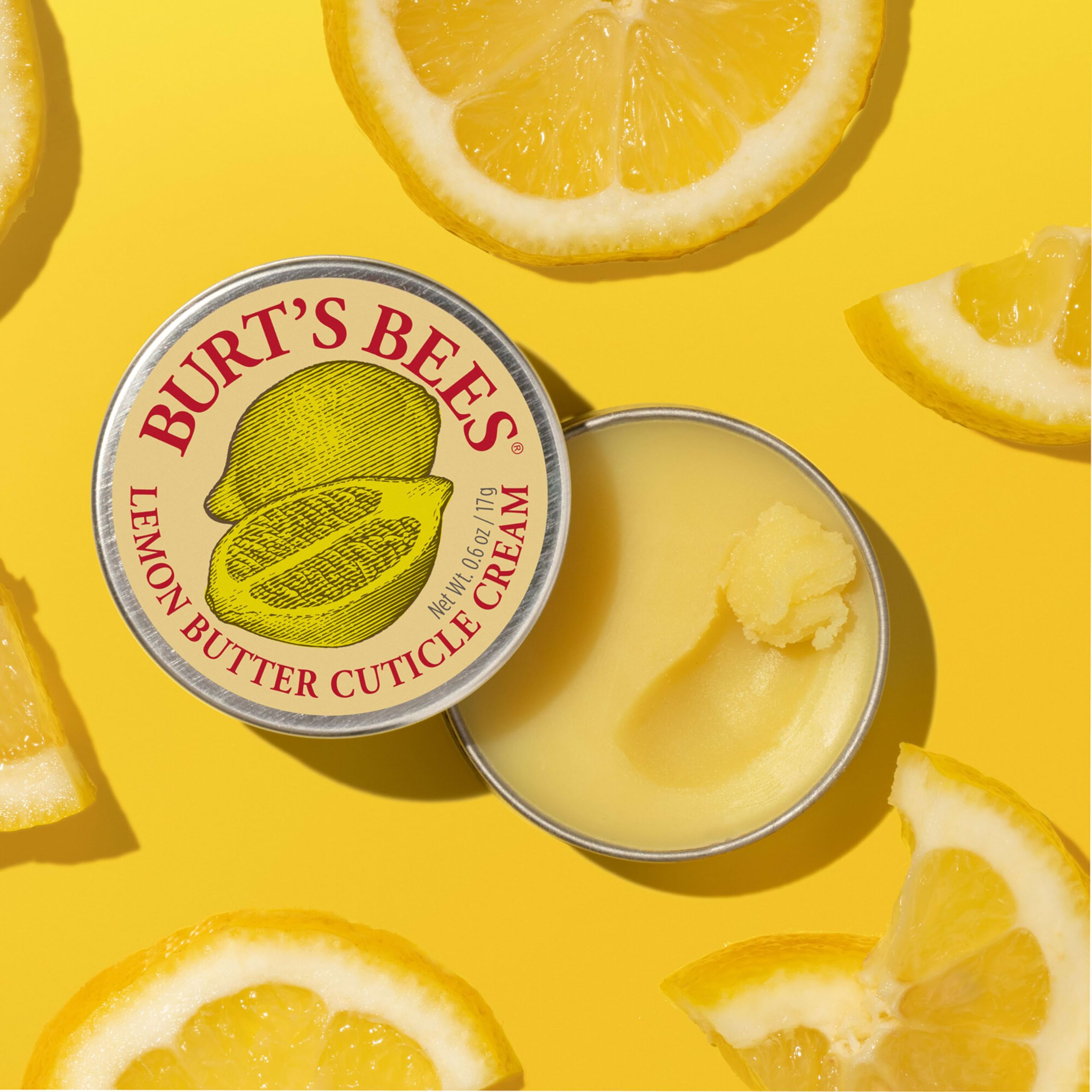 Beurre cacao Burt's Bees pour cuticules assouplissantes.