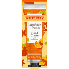 Ingrédients Burt’s Bees: karité et huiles nourrissantes.