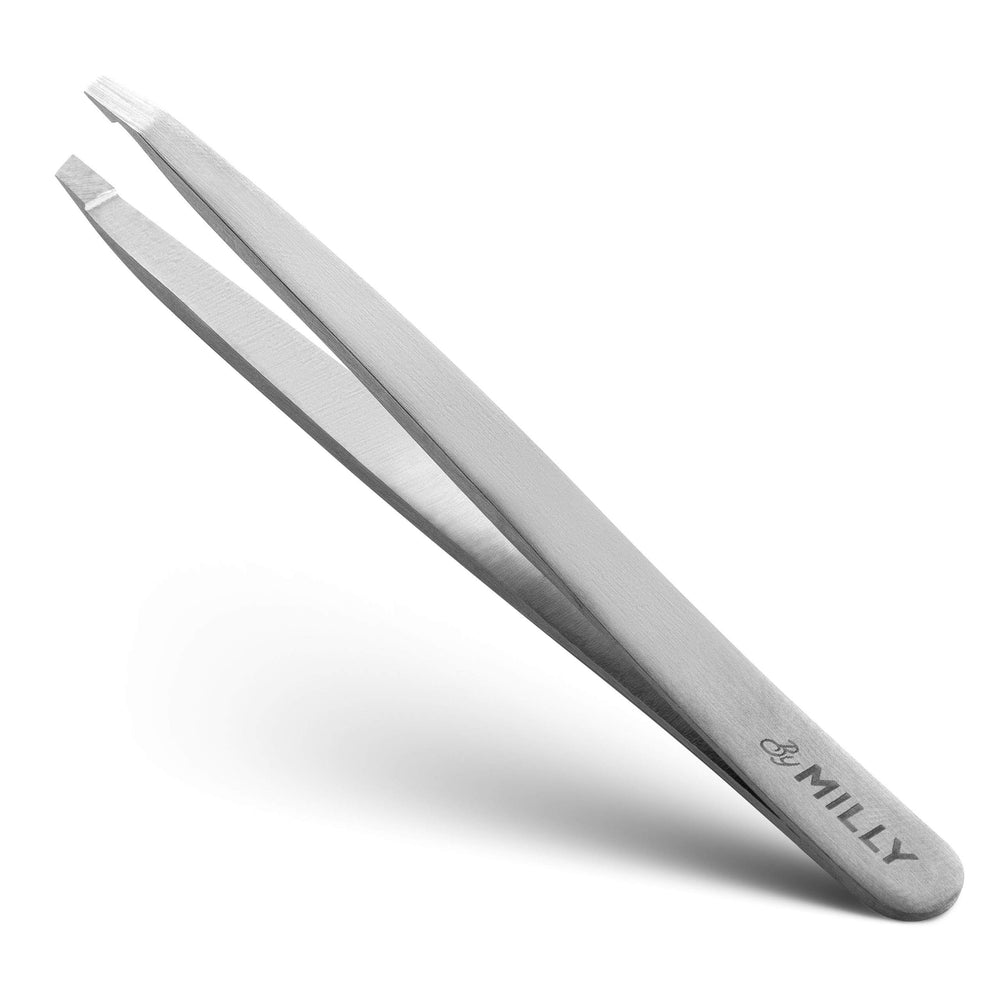 Pinces professionnelles inclinées By MILLY pour précision des sourcils et poils.