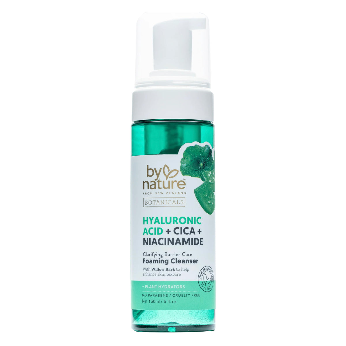 By Nature Mousse Nettoyante acide hyaluronique et Cica – bouteille prête à hydrater.
