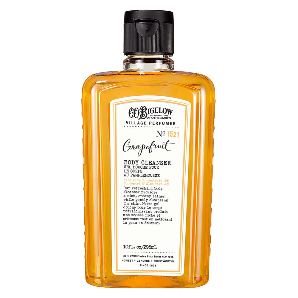 La mousse riche du gel douche Pamplemousse de C. O. Bigelow offre une douceur veloutée.