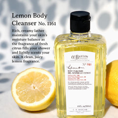 Mousse généreuse du gel douche citron C.O. Bigelow qui se rince facilement.