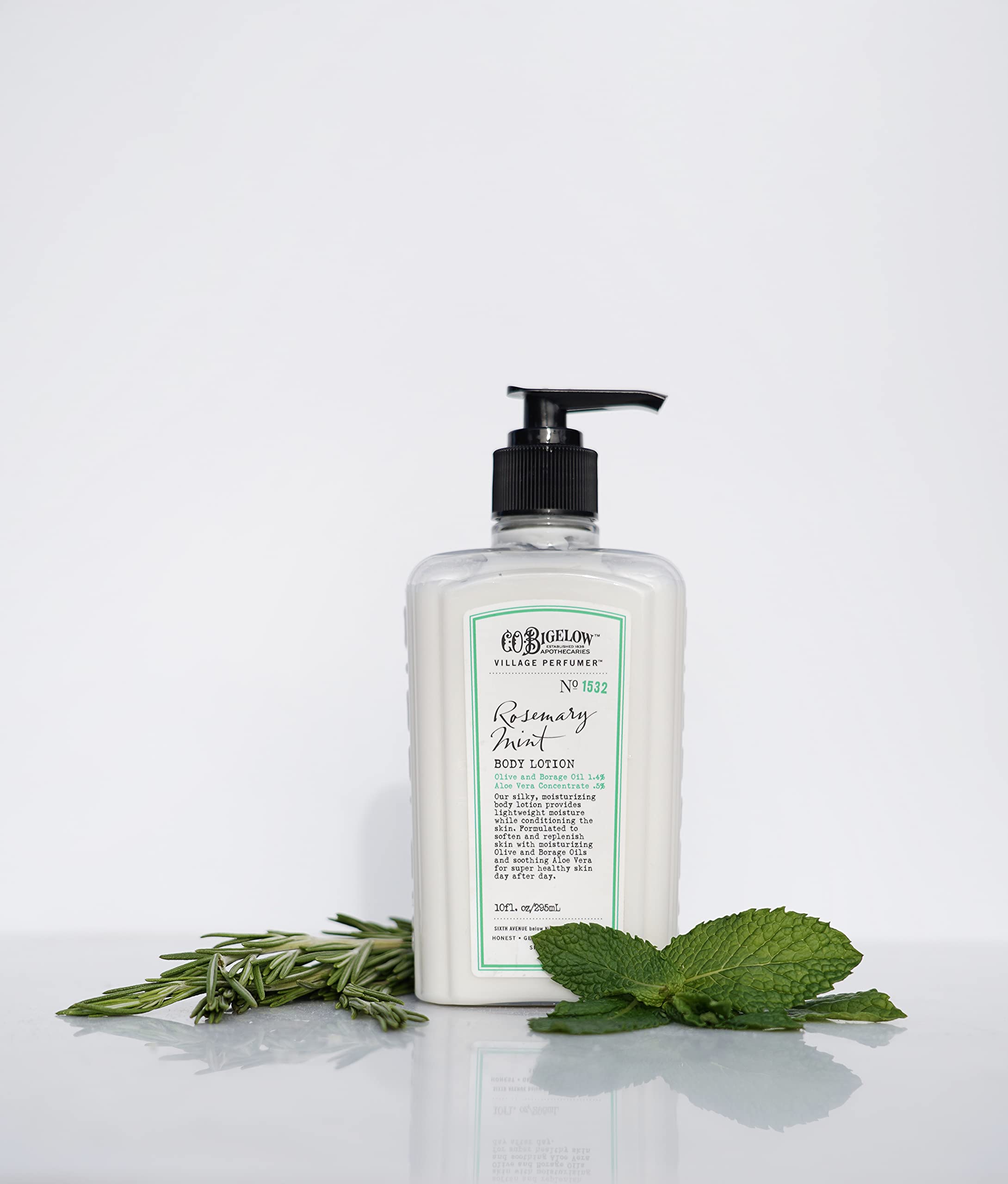C.O. Bigelow Lotion romarin-menthe, texture non-grasse: fini leger et confortable.