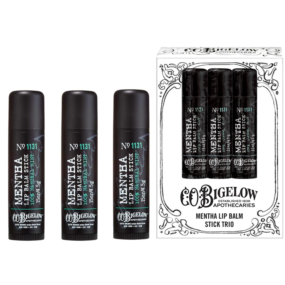 C.O. Bigelow Mentha Lip Balm Stick — emballage pratique pour hydrater rapidement les lèvres.