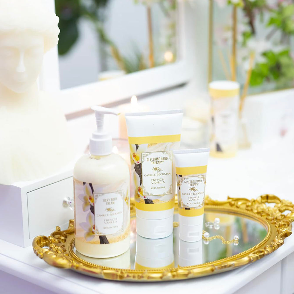 Éclat de peau naturel grâce à une hydratation douce à la vanille.