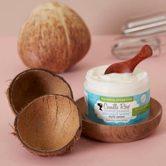 Ingrédients naturels Camille Rose – coco, aloe, orange et citron hydratants.