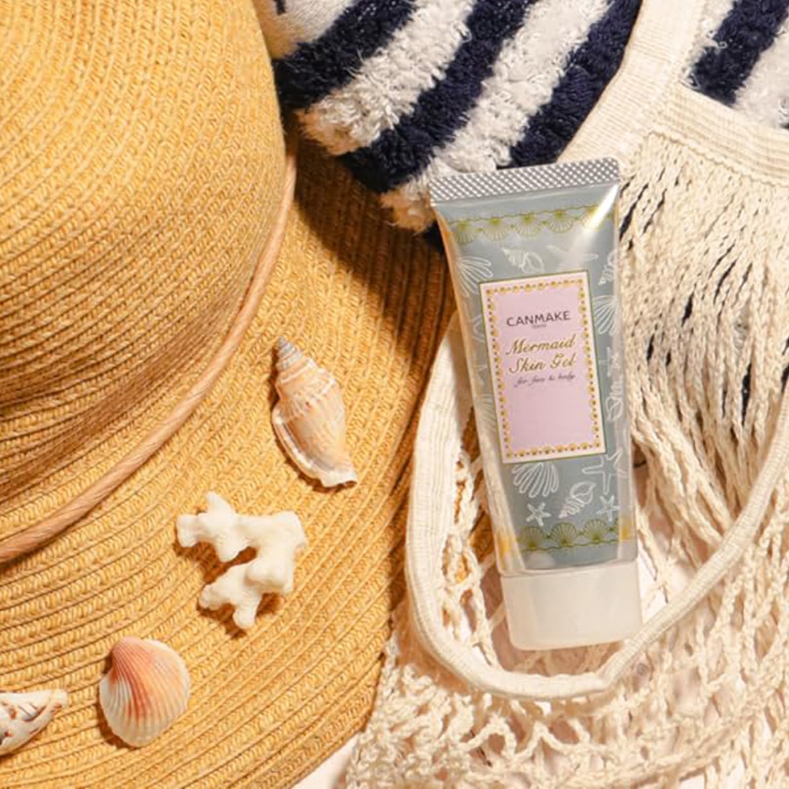 CANMAKE Mermaid Skin Gel application sur peau, sensation légère et satinée