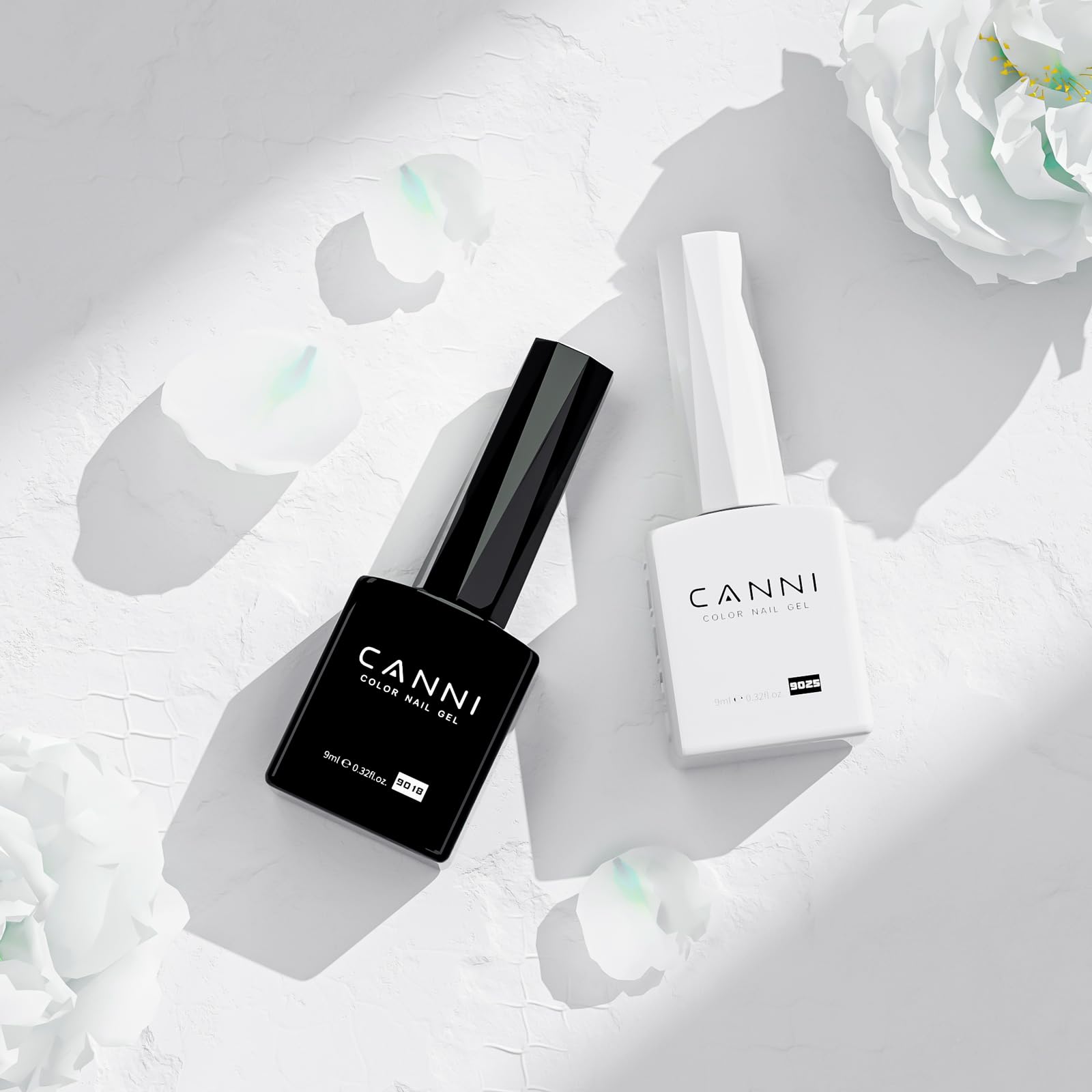 Vernis gel blanc CANNI, couleur fidèle et nette.