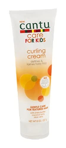Cantu Crème boucles enfants, texture douce, application facile et définition naturelle.